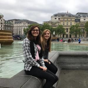 Meet your Posher, Julia